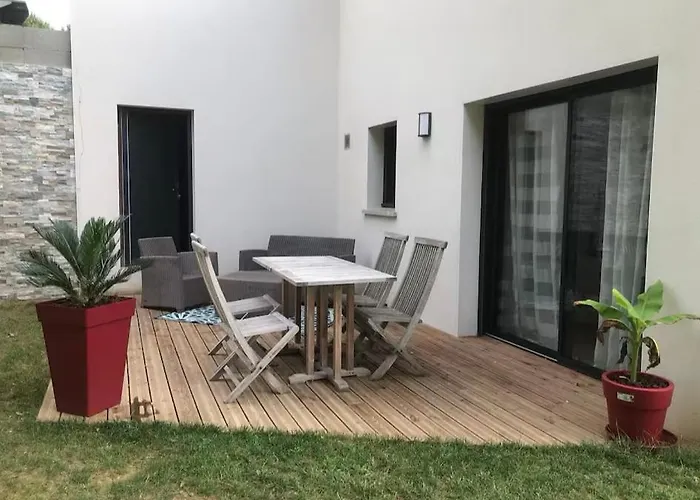 La Mirella *